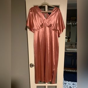 Pink midi fitted dress